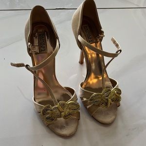 Badgley Mischka Heals